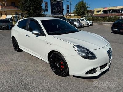 Usata Alfa Romeo Giulietta Exclusive 170 CV (125 kW) 2011 Bianco Berlina