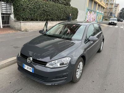 usata VW Golf VII 1.2 TSI 85 CV Sempre tenuta in box, unico proprietario