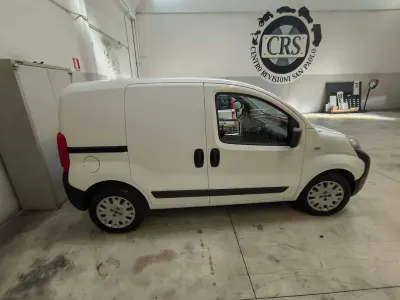 Usata Fiat Fiorino 69 CV (50 kW) 2012 Bianco Monovolume
