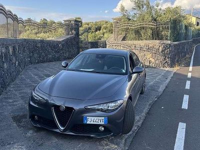 Usata Alfa Romeo Giulia 150 CV (110 kW) 2017 Berlina