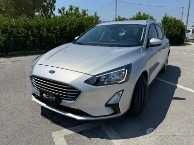 Usata Ford Focus Business Edition 120 CV (88 kW) 2021 Grigio Station wagon