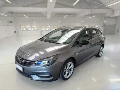 Usata Opel Astra GS Line 122 CV (89 kW) 2021 Grigio Station wagon