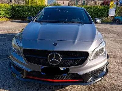 Usata Mercedes CLA250 211 CV (155 kW) 2015 Grigio Coupé