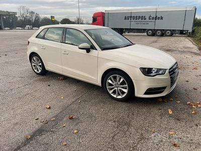 Usata Audi A3 Business 110 CV (80 kW) 2015 Berlina