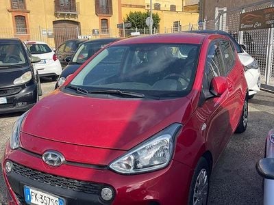 Usata Hyundai i10 Style 66 CV (48 kW) 2018 Rosso Utilitaria