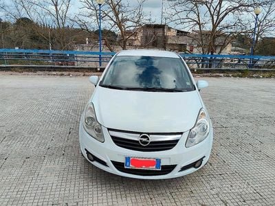 Usata Opel Corsa 125 CV (91 kW) 2009 Bianco Utilitaria