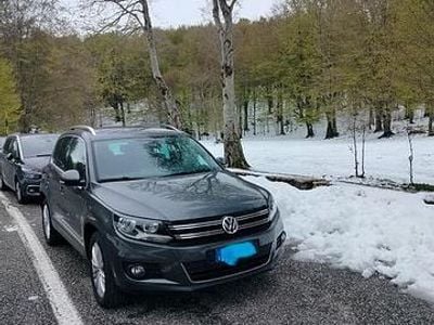 Usata VW Tiguan 140 CV (102 kW) 2012 Grigio SUV