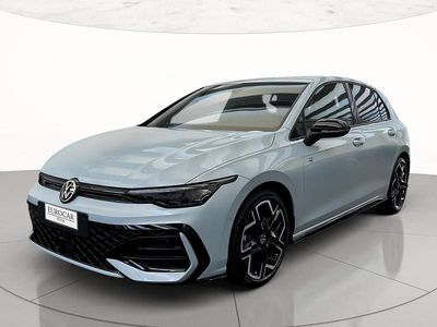 Occasion VW Golf VIII R-line Plus 150 ch (110 kW) 2025 Bleue Berline