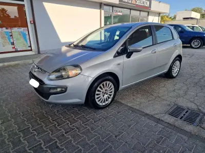 Usata Fiat Punto Evo Dynamic 77 CV (56 kW) 2010 Argento Utilitaria