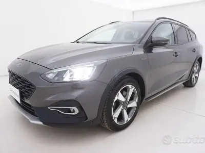 Usata Ford Focus Active 125 CV (91 kW) 2019 Grigio Station wagon