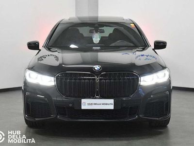 Usata BMW 730 M Sport 286 CV (210 kW) 2021 Nero Berlina