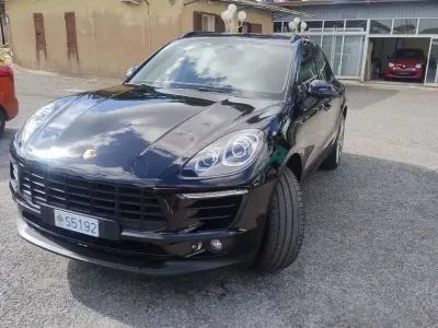 Usata Porsche Macan 258 CV (189 kW) 2018 Nero SUV