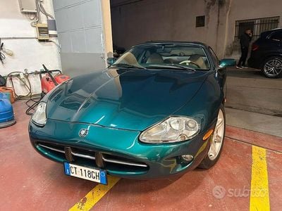 Usata Jaguar XK8 284 CV (208 kW) 1996 Verde Coupé