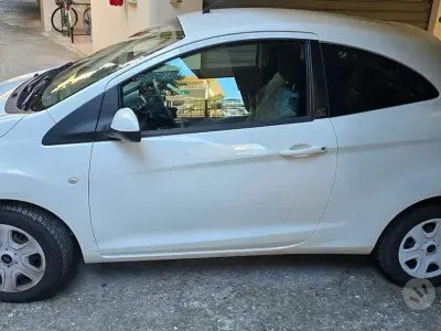 Begagnad Ford Ka 69 HK (50 kW) 2014 Vit Sedan