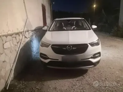Usata Opel Grandland X 131 CV (96 kW) 2019 Bianco SUV