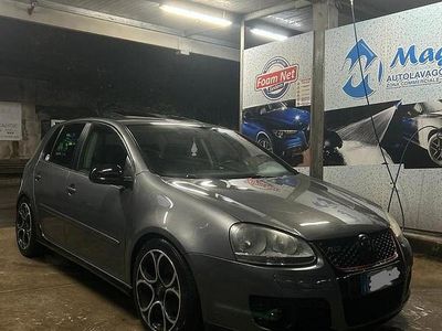 Usata VW Golf V 105 CV (77 kW) 2008 Berlina