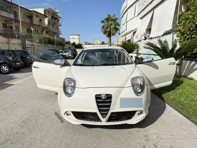 Usata Alfa Romeo MiTo 120 CV (88 kW) 2015 Bianco Utilitaria