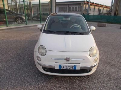Usata Fiat 500 Lounge 69 CV (50 kW) 2011 Bianco Utilitaria