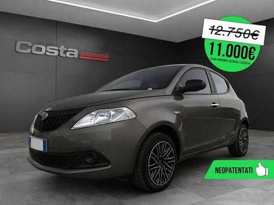 Usata Lancia Ypsilon Silver 69 CV (50 kW) 2023 Grigio Utilitaria