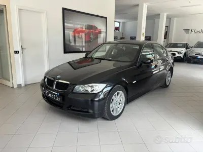 Usata BMW 320 Efficient Dynamics 177 CV (130 kW) 2007 Nero Berlina