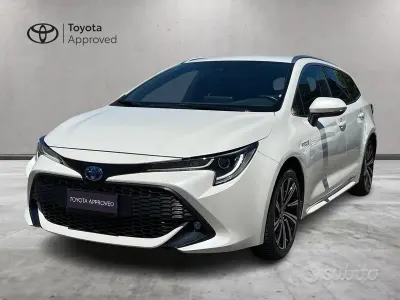 Usata Toyota Corolla Style 152 CV (111 kW) 2021 Bianco Station wagon