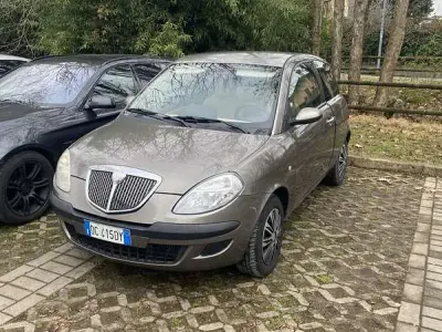 Usata Lancia Ypsilon