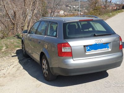 Usata Audi A4 130 CV (95 kW) 2002 Grigio Station wagon