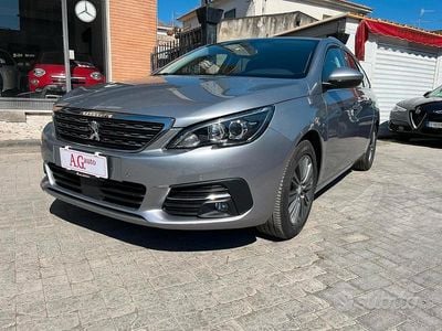 Grigio Usata 2021 Peugeot 308 Allure Station wagon | 13.999 € (Buon prezzo)