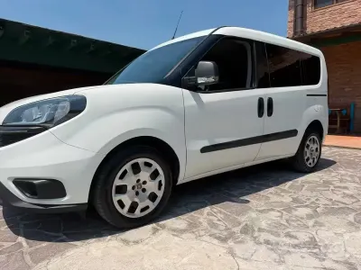 Usata Fiat Doblò S 105 CV (77 kW) 2019 Bianco Monovolume