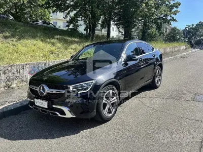 Usata Mercedes GLC220 194 CV (142 kW) 2019 Nero Coupé