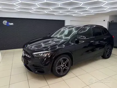 Usata Mercedes GLA180 AMG Line Premium 116 CV (85 kW) 2023 Nero SUV