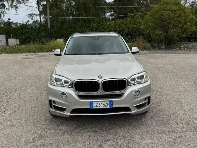 Usata BMW X5 Luxury Line 306 CV (225 kW) 2015 Grigio SUV