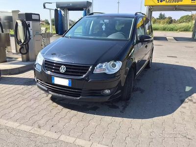 Usata VW Touran 150 CV (110 kW) 2010 Monovolume