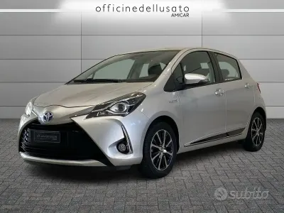 Usata Toyota Yaris Hybrid Cool 101 CV (74 kW) 2019 Other Berlina