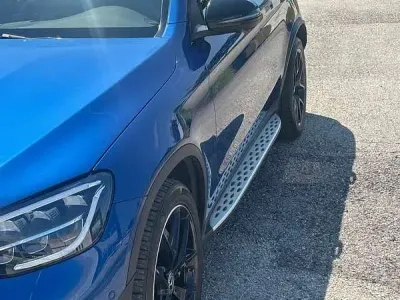 Usata Mercedes GLC220 194 CV (142 kW) 2023 Blu/azzurro SUV
