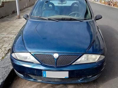 Usata Lancia Ypsilon 2001 Utilitaria