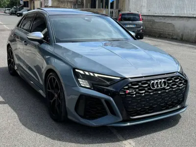 Usata Audi RS3 Ambiente 400 CV (294 kW) 2022 Nero Berlina