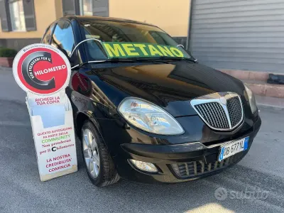 Usata Lancia Ypsilon 60 CV (44 kW) 2006 Nero Utilitaria