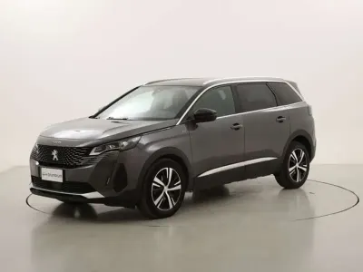 Usata Peugeot 5008 GT 131 CV (96 kW) 2023 Grigio SUV