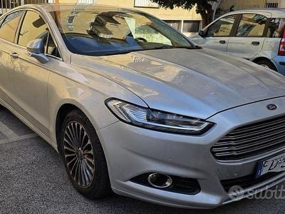 Usata Ford Mondeo 150 CV (110 kW) 2016 Grigio Berlina