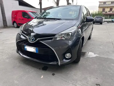 Usata Toyota Yaris Hybrid