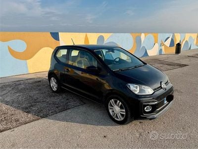 Nero Usata 2017 VW up! Utilitaria | 9800 € (Buon prezzo)