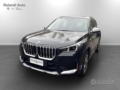 Usata BMW X1 xLine 163 CV (119 kW) 2023 Black sapphire metallizzato SUV