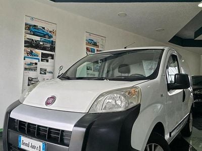 Begagnad Fiat Fiorino 95 HK (69 kW) 2016 Vit Minibuss