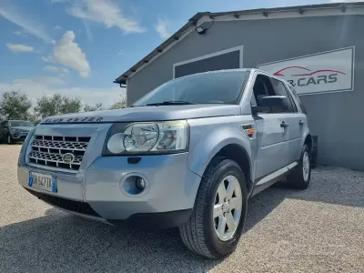 Usata Land Rover Freelander 2 HSE 160 CV (117 kW) 2007 Blu SUV