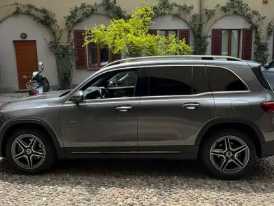 Usata Mercedes GLB200 Premium 150 CV (110 kW) 2023 Nero SUV