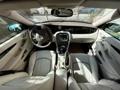 Usata Jaguar X-type 155 CV (114 kW) 2006 Nero Berlina
