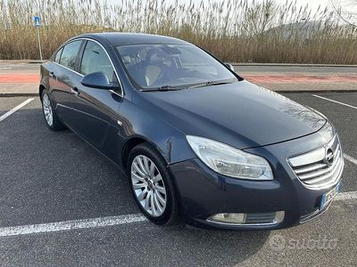 Usata Opel Insignia Cosmo 160 CV (117 kW) 2009 Blu Berlina