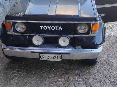 Usata Toyota Land Cruiser 86 CV (63 kW) 1988 Nero Station wagon