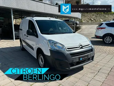 Usata Citroën Berlingo 99 CV (72 kW) 2018 Bianco Monovolume
